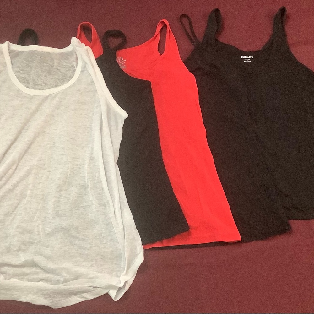 EUC lot of 5 womens tank tops